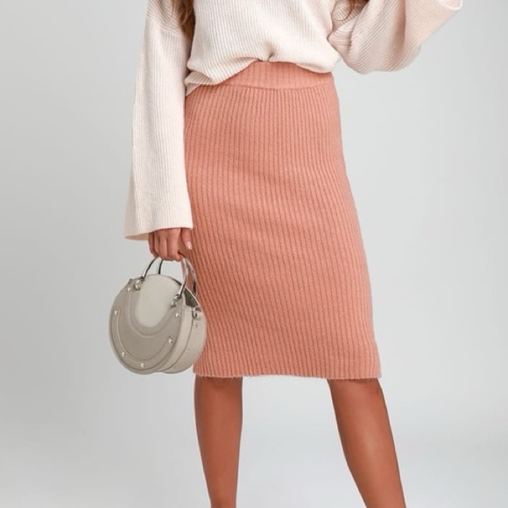 Women’s Lulu’s Hallis Blush Pink Ribbed Knit Midi Skirt Size Small |B60